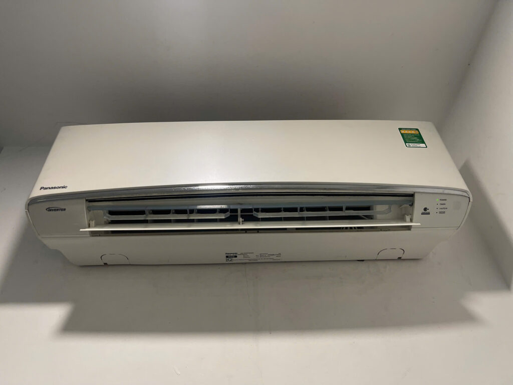 Bá Tuấn - Vệ sinh máy lạnh quận 8