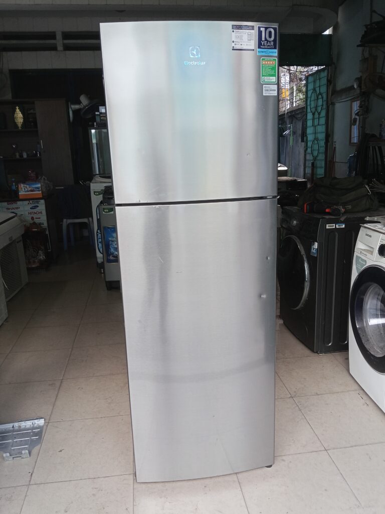 Tu lanh electrolux 275 lit cu